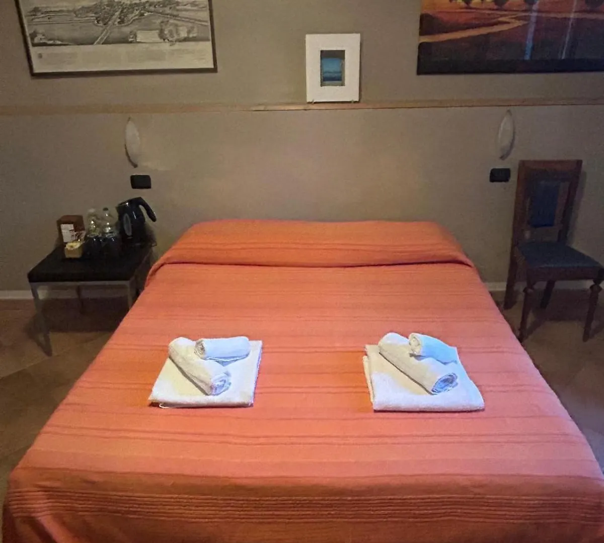 Bed and Breakfast Fondo Marsiglia 110 Lido di Spina 0*,